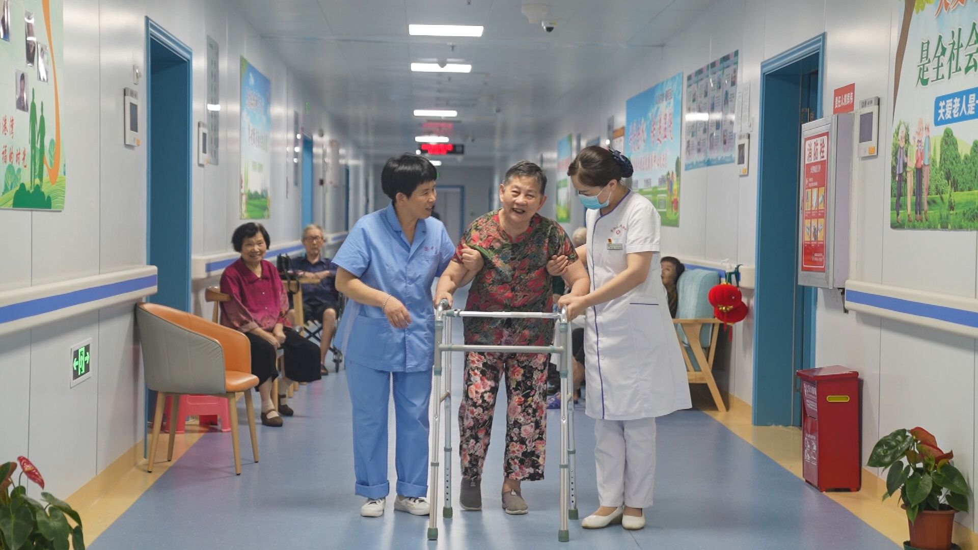 崇阳：推进医养结合让老年人生活更有“医靠”